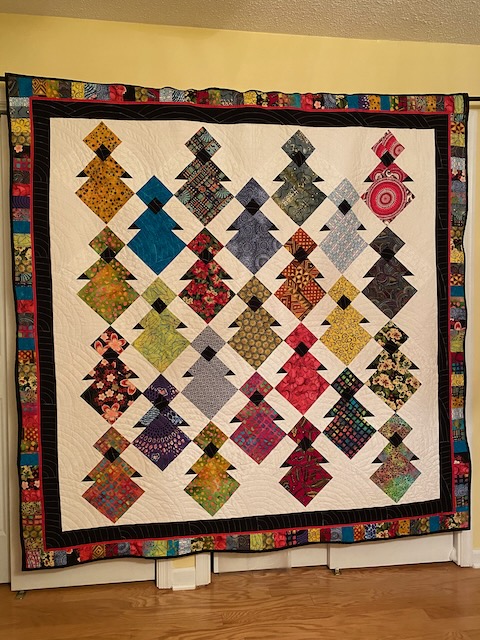 This Queen is named Zuri, an East African girl named Zuri means “beautiful” in Swahili.
It took 40 Hours of work to finish this 73 X 73 inch quilt.
